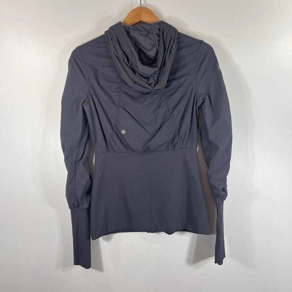 Lululemon Dance Studio Jacket Size 8 Gray Reversable Hoodie Full Zip *READ* - Picture 6 of 13